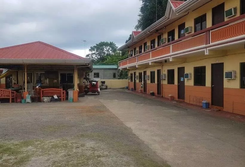 ホテル Enriquez Resort