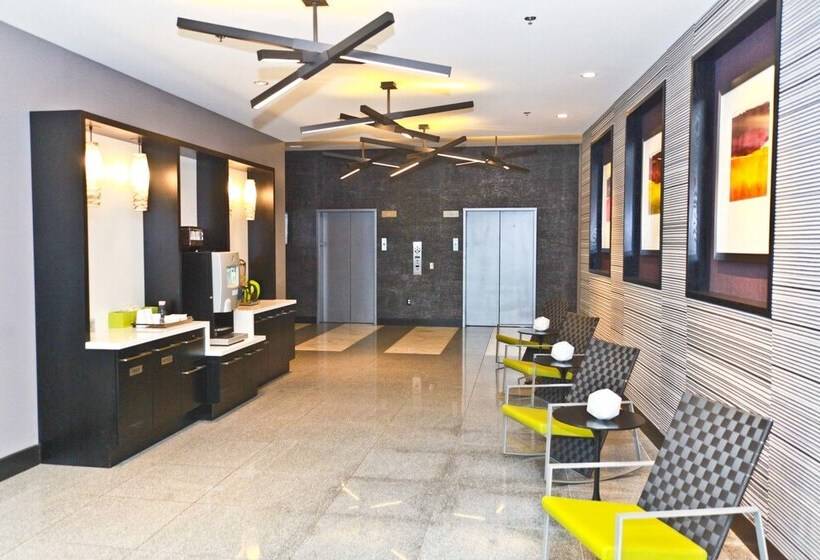 هتل Heaven On Midtown Fully Furnished Apts