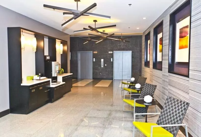 هتل Heaven On Midtown Fully Furnished Apts