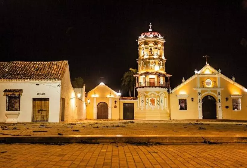 Hotelli La Casa Amarilla