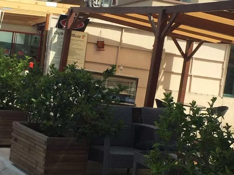 ホテル La Fontaine Guzelyali