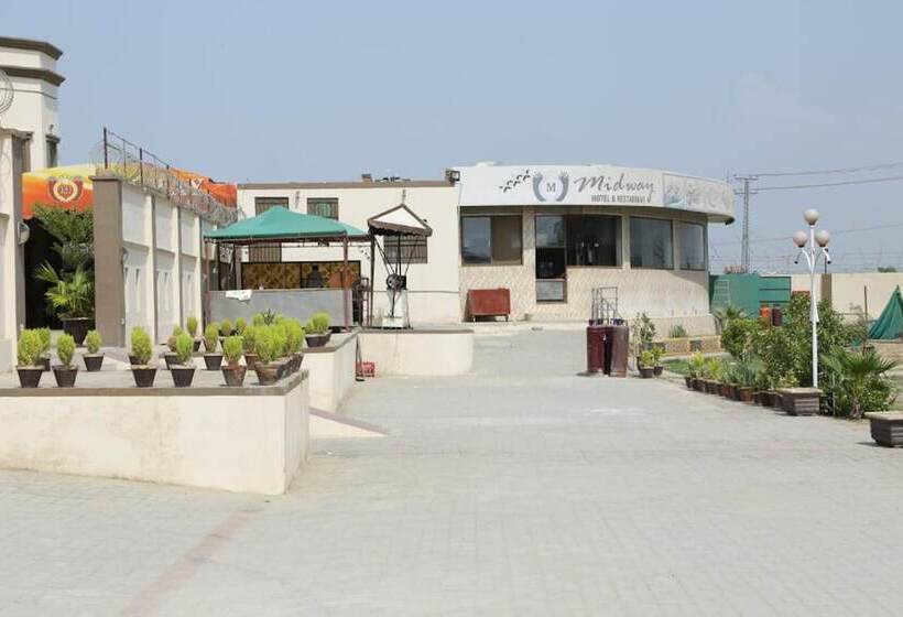 Midway Hotel & Resturant