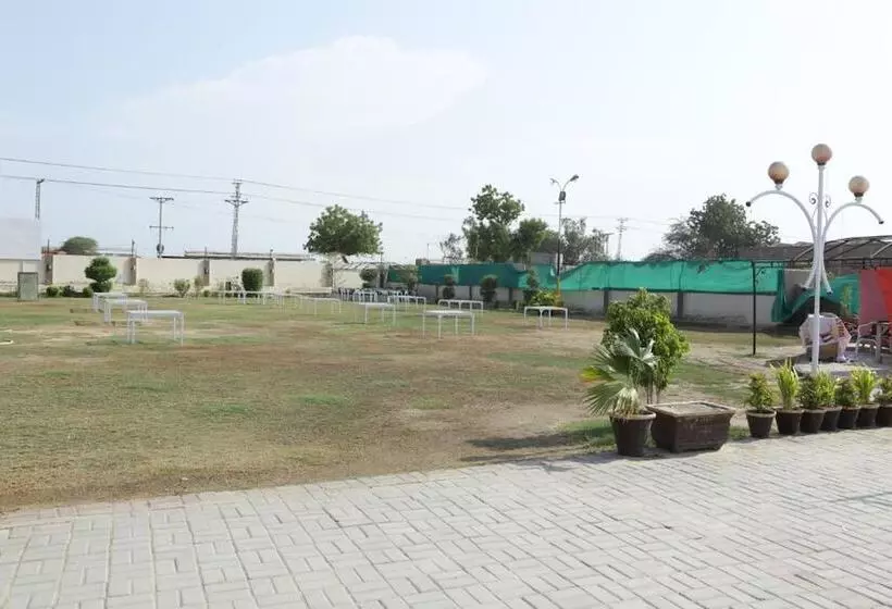 Midway Hotel & Resturant