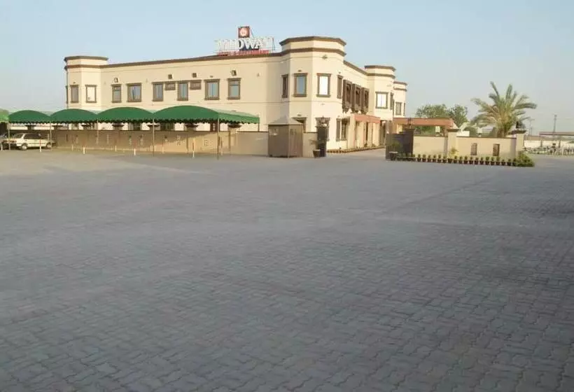 Midway Hotel & Resturant