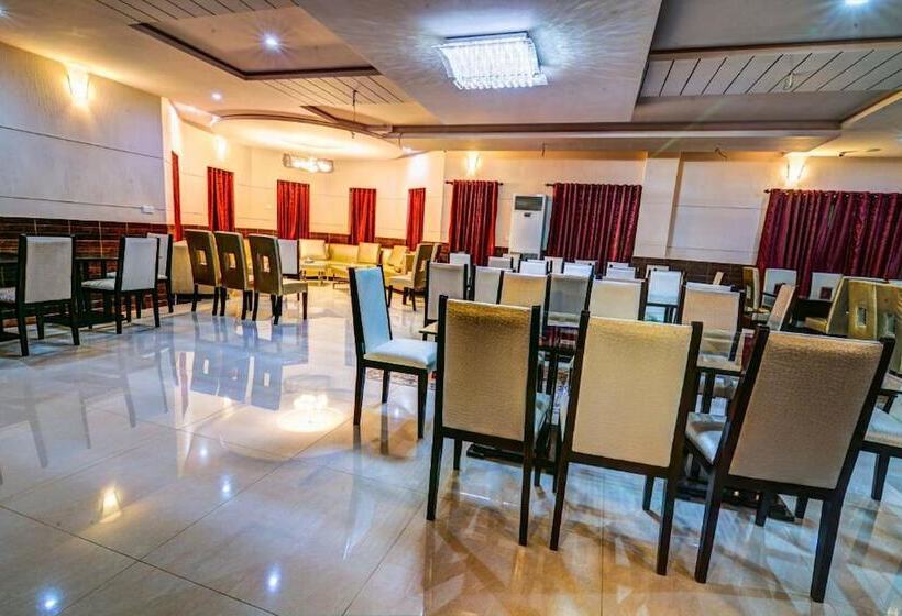 Midway Hotel & Resturant