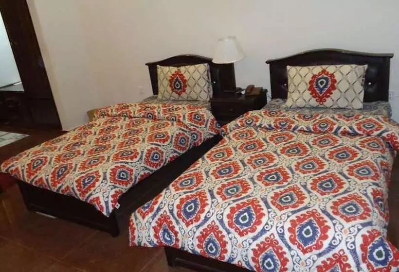 Midway Hotel & Resturant