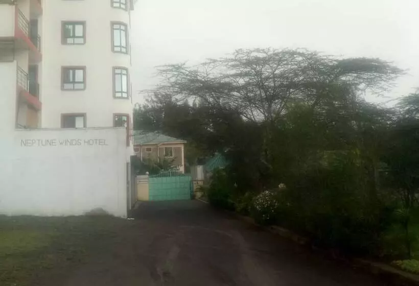 هتل Neptune Winds