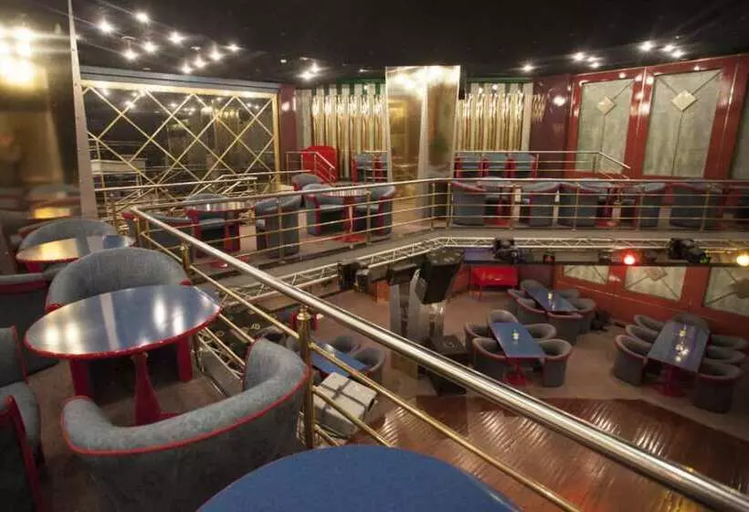 Hotelli Odisseya Resort