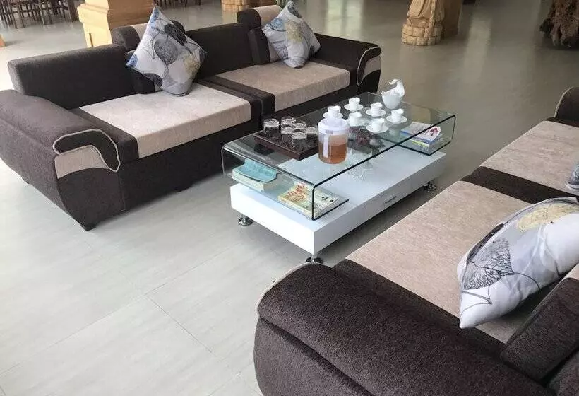 هتل Phong Nha Little Villa