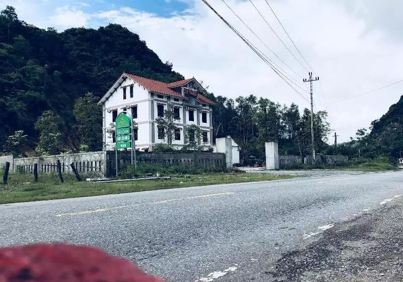 هتل Phong Nha Little Villa
