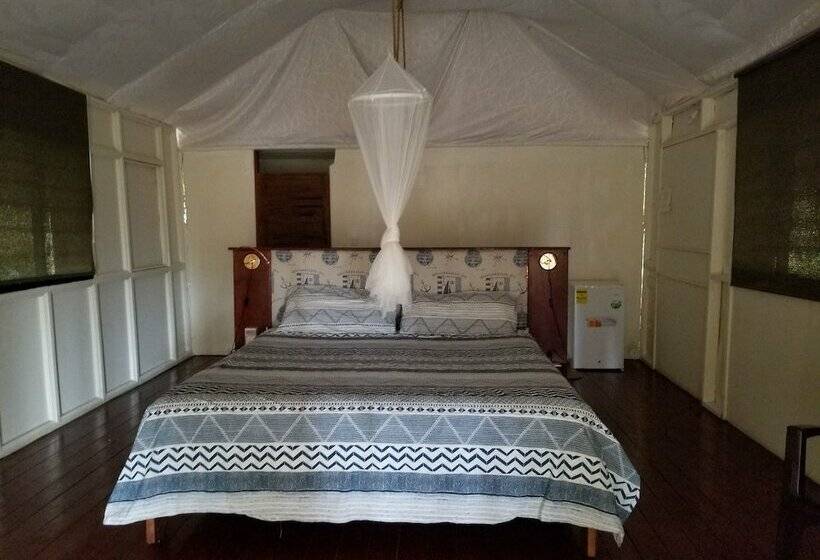 בית מלון כפרי Playa Paraiso En Magante