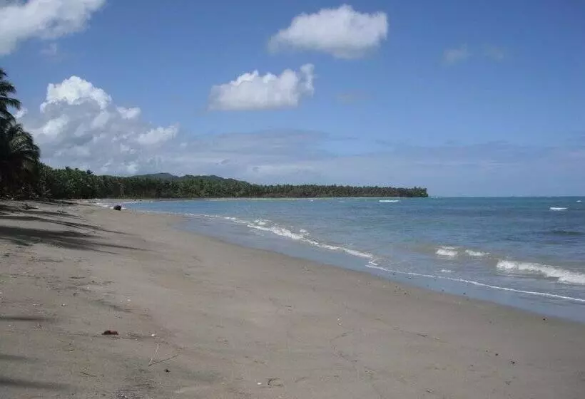 Hotelli Playa Paraiso En Magante
