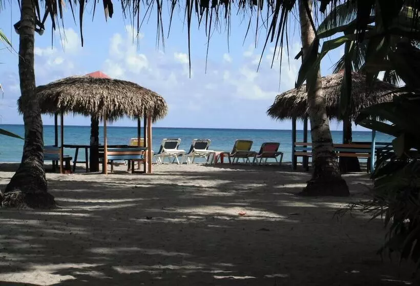 Hotelli Playa Paraiso En Magante