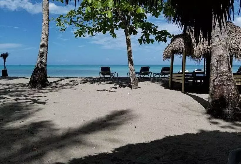 Hotelli Playa Paraiso En Magante