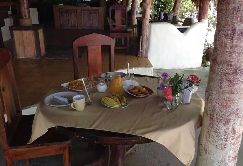 Hotelli Playa Paraiso En Magante