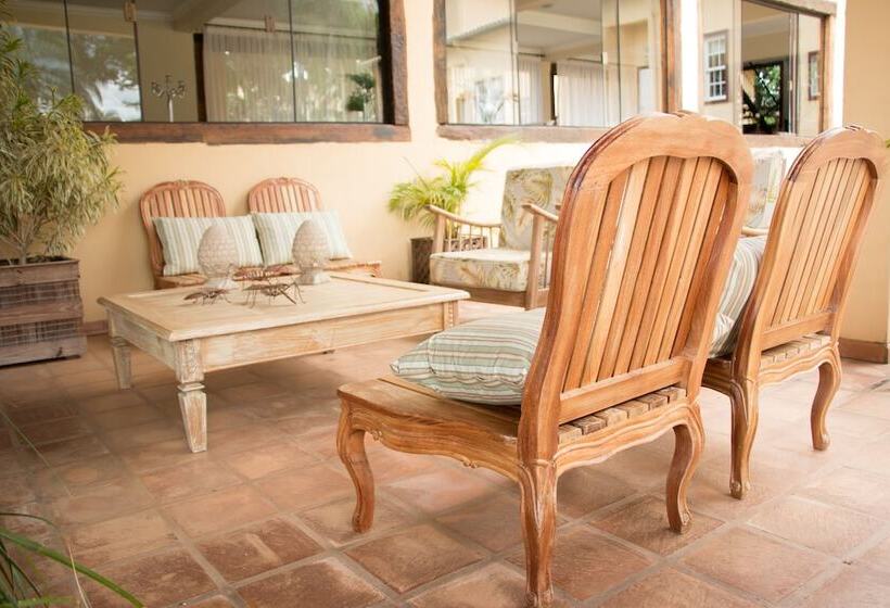 هتل Pousada Villa Saint Joseph