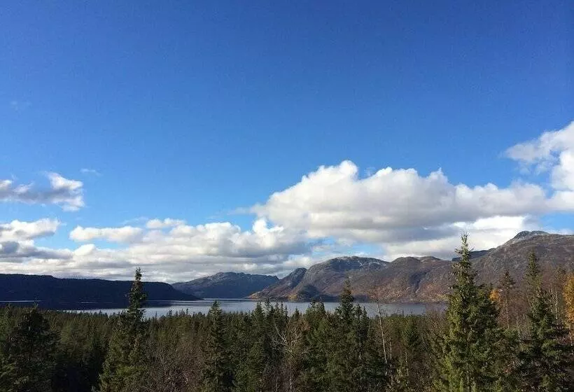 ホテル Raulandsakademiet Og Vandrerhjem