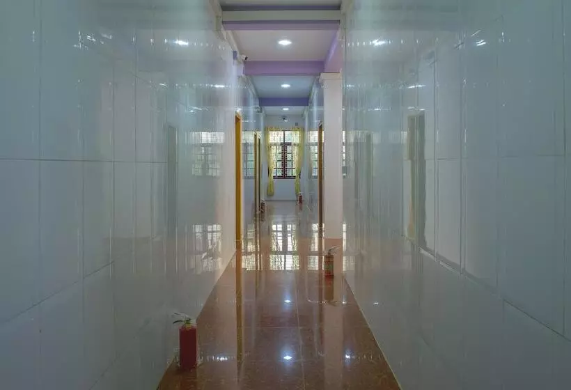 هتل Thit Sar Shin Guest House