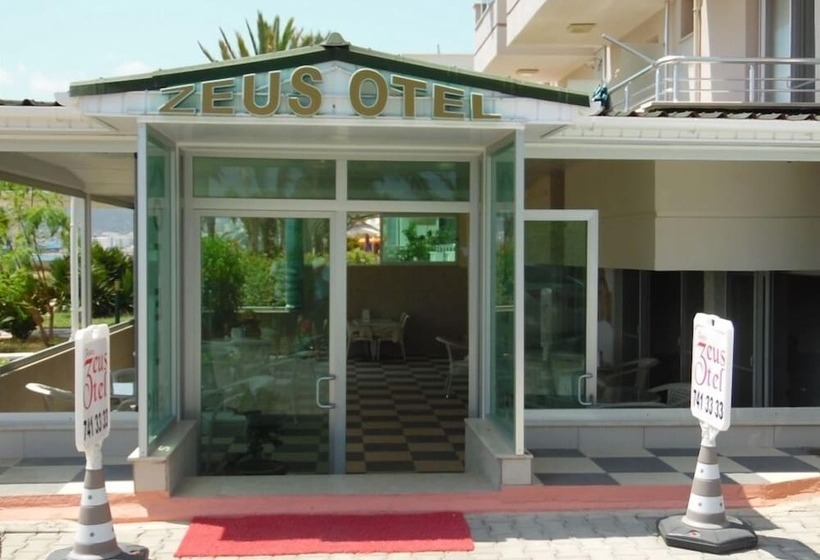 酒店 Zeus