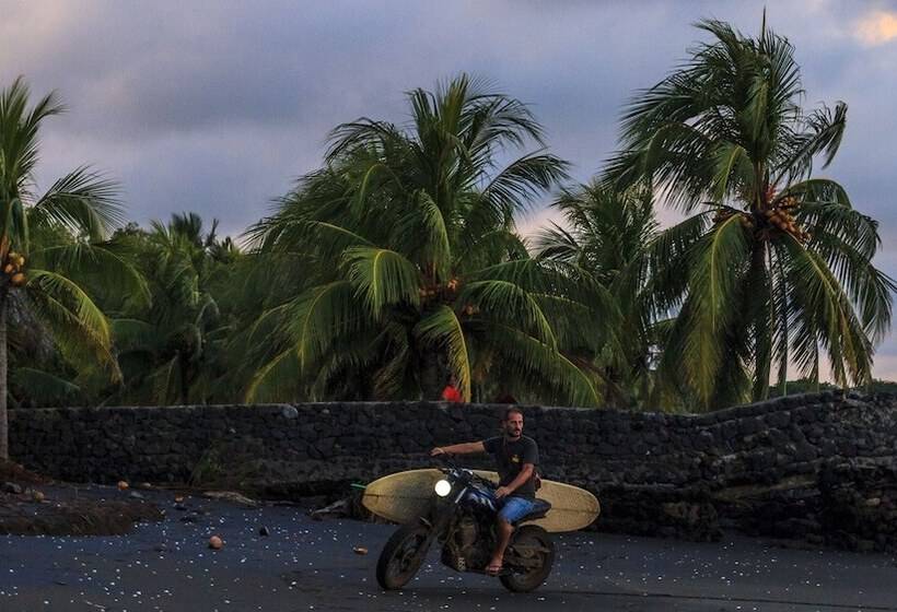 هاستل Las Dunas Surf Resort