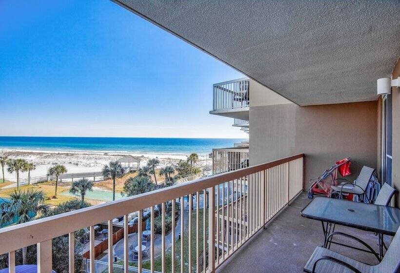 Pelican Beach Resort By Colasan