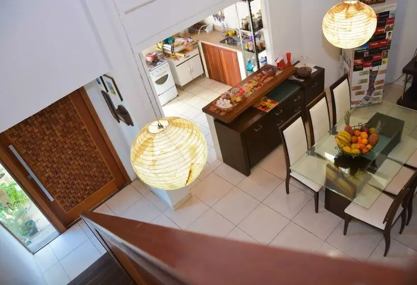 Majatalo Como Em Casa Guest House