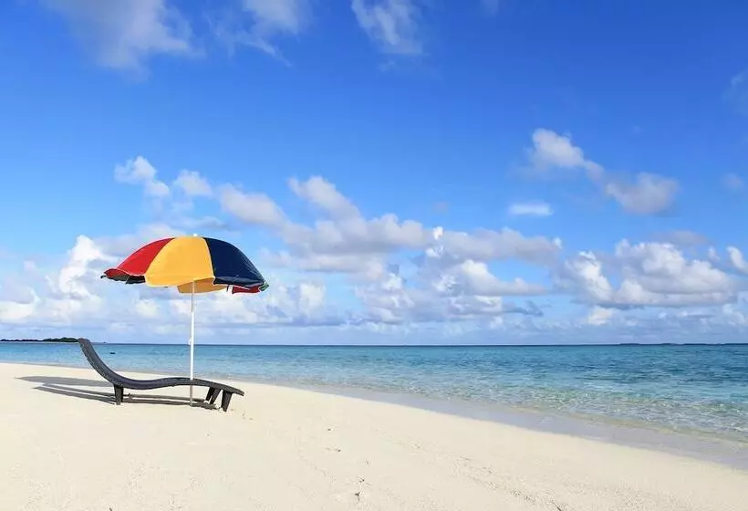 پانسیون Mathiveri Lodge