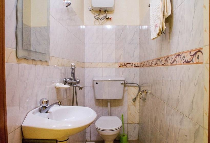 پانسیون Palace