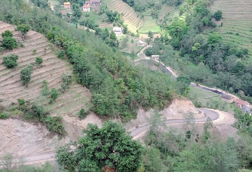 پانسیون Retreat At Damaar