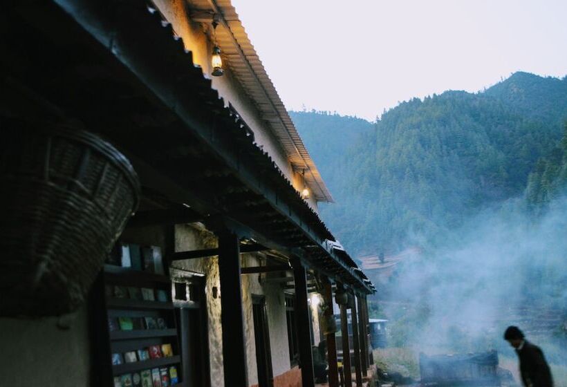 پانسیون Retreat At Damaar