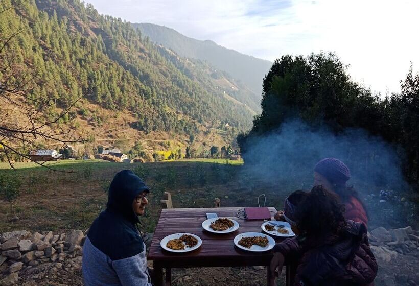 پانسیون Retreat At Damaar