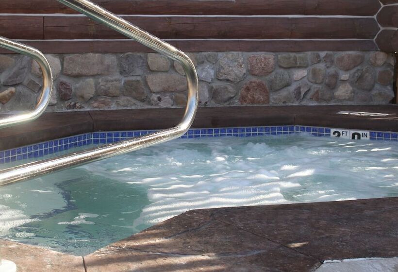 Rippling River Resort