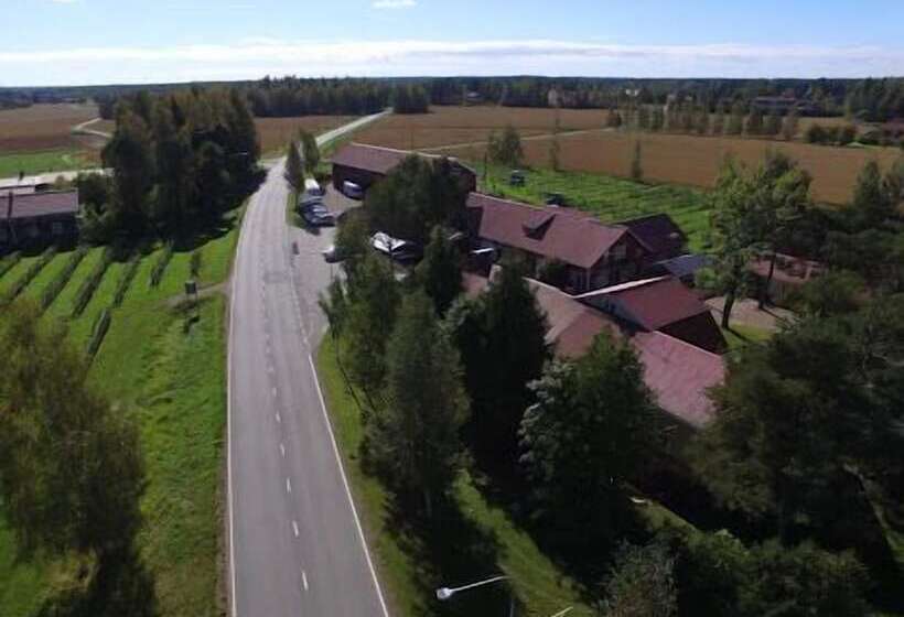 Anttilan Tila   Kartano Hostel