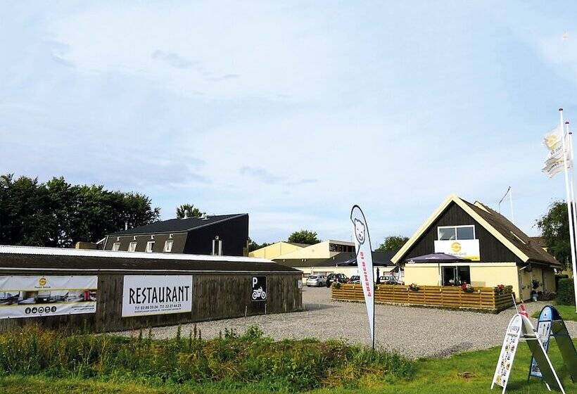 مبيت وإفطار Oasen Samsø