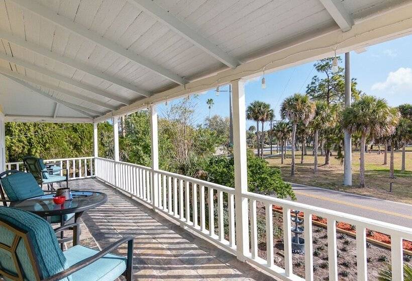 住宿加早餐  The Wayward Traveler S Inn