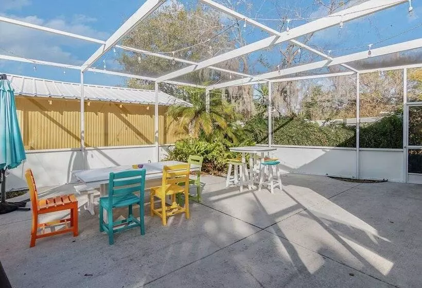 Aamiaismajoitus (B&B) The Wayward Traveler S Inn