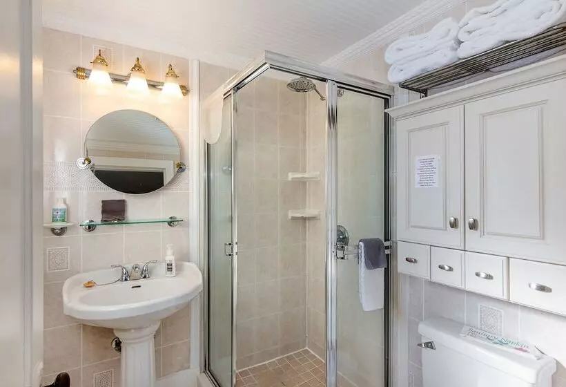 Aamiaismajoitus (B&B) The Wayward Traveler S Inn