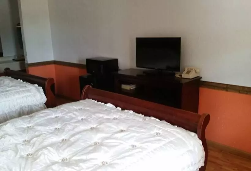 Chaparral Motel Victoria Tx, Hwy 59