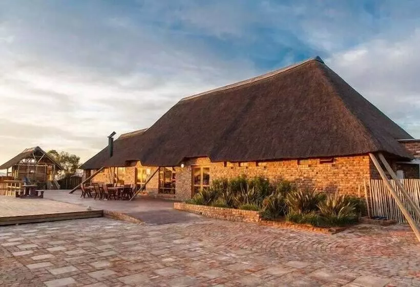 Hotelli A 1 Njalo Njalo Safari