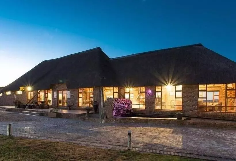 Hotelli A 1 Njalo Njalo Safari