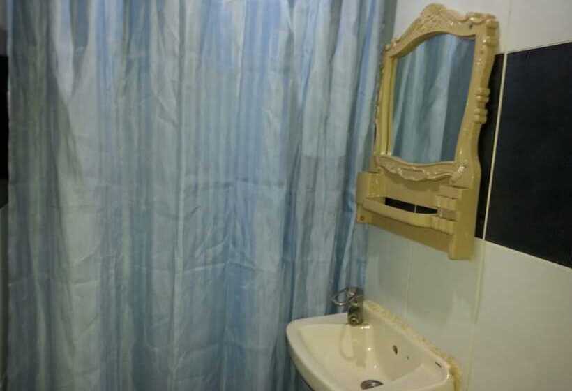 هتل Ameer Al Sharq