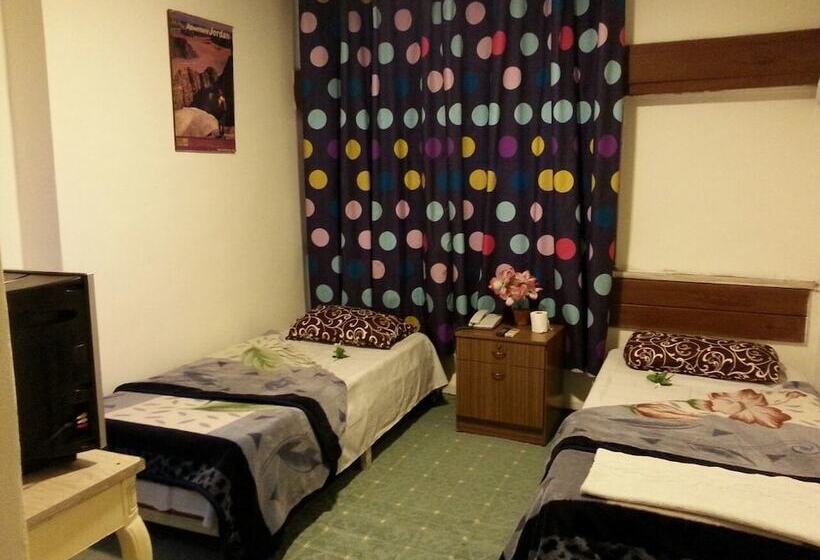 هتل Ameer Al Sharq