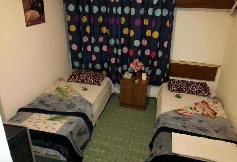 هتل Ameer Al Sharq