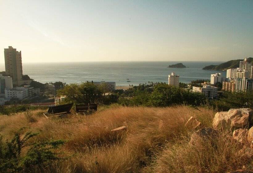 בית מלון כפרי Bunsizanisi