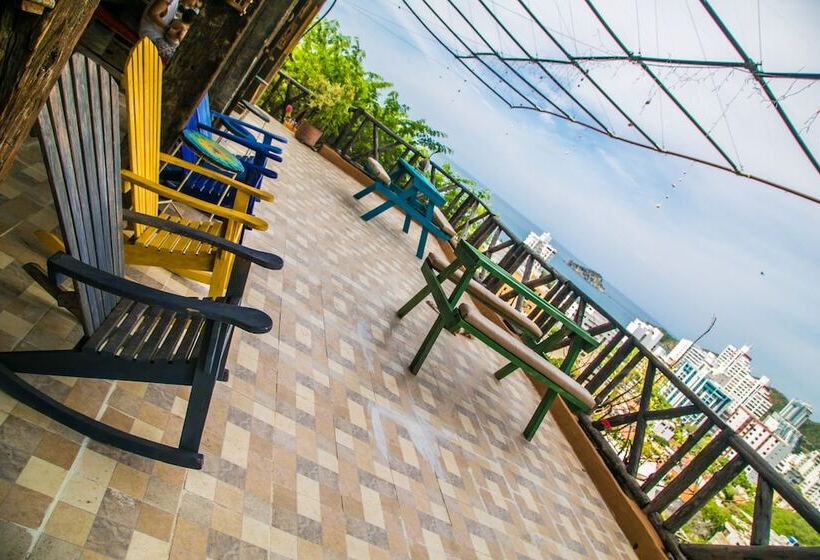 בית מלון כפרי Bunsizanisi