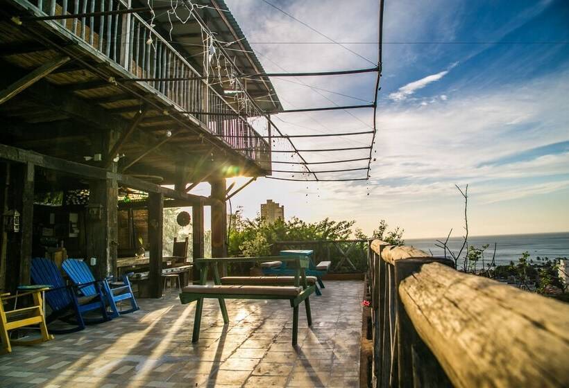 בית מלון כפרי Bunsizanisi