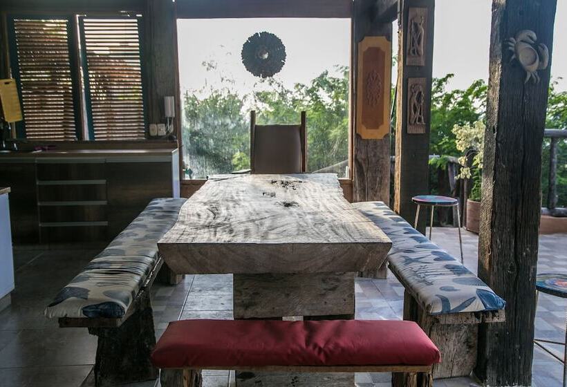 בית מלון כפרי Bunsizanisi