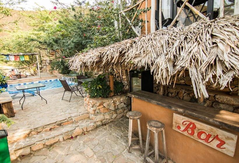 בית מלון כפרי Bunsizanisi