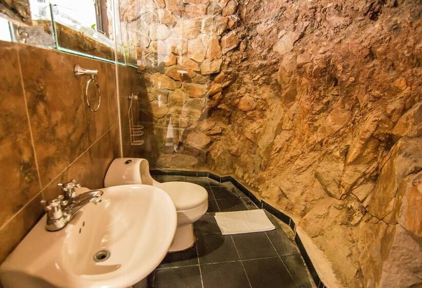 בית מלון כפרי Bunsizanisi