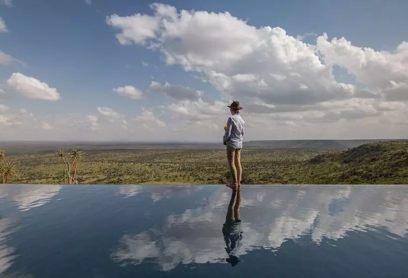 هتل Elewana Loisaba Tented Camp